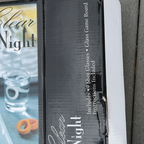 NWT Crystal Clear Game Night Shot Glass Tic Tac Toe - Picture 5 of 5